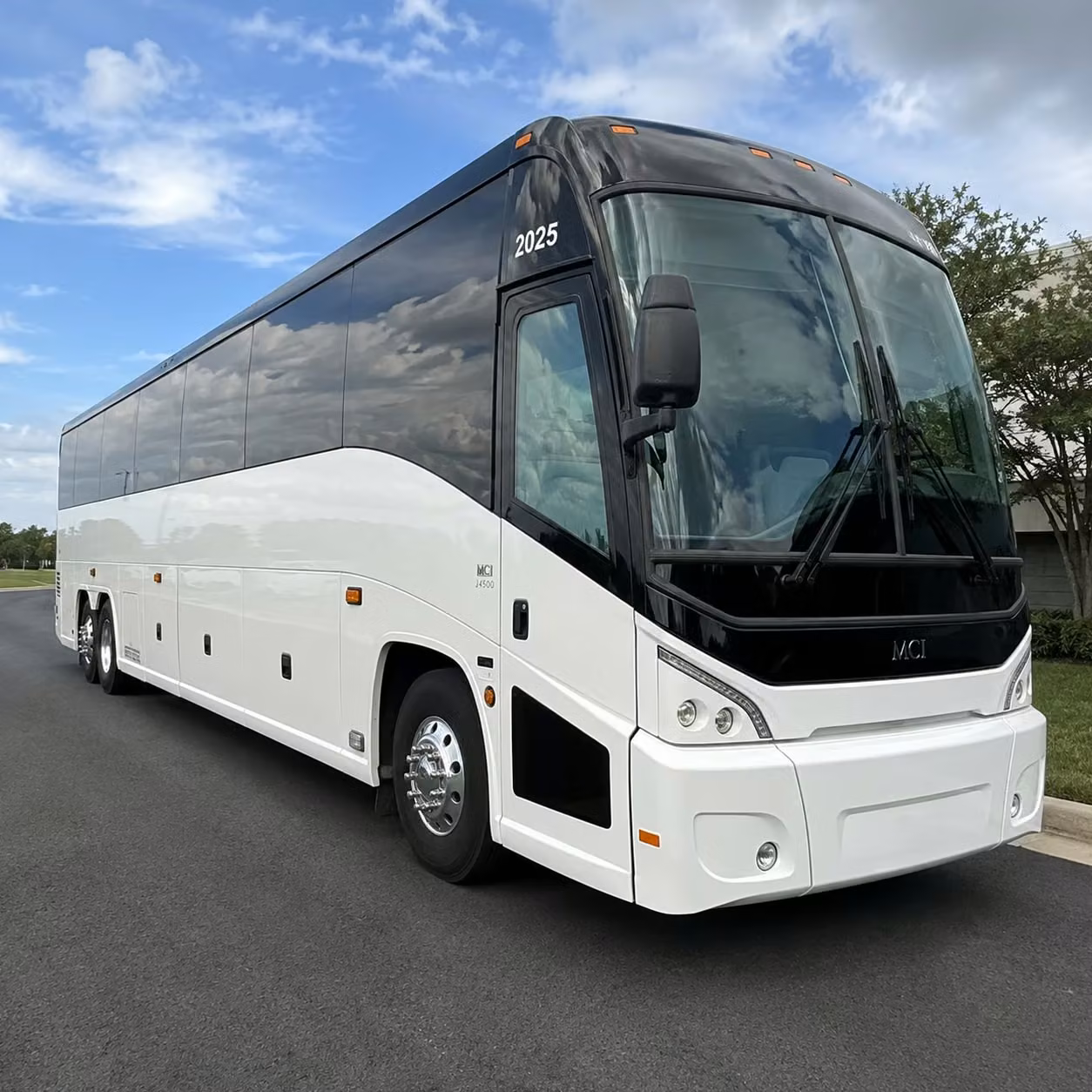 look no further for tulsa festival and multi venue concert transportation