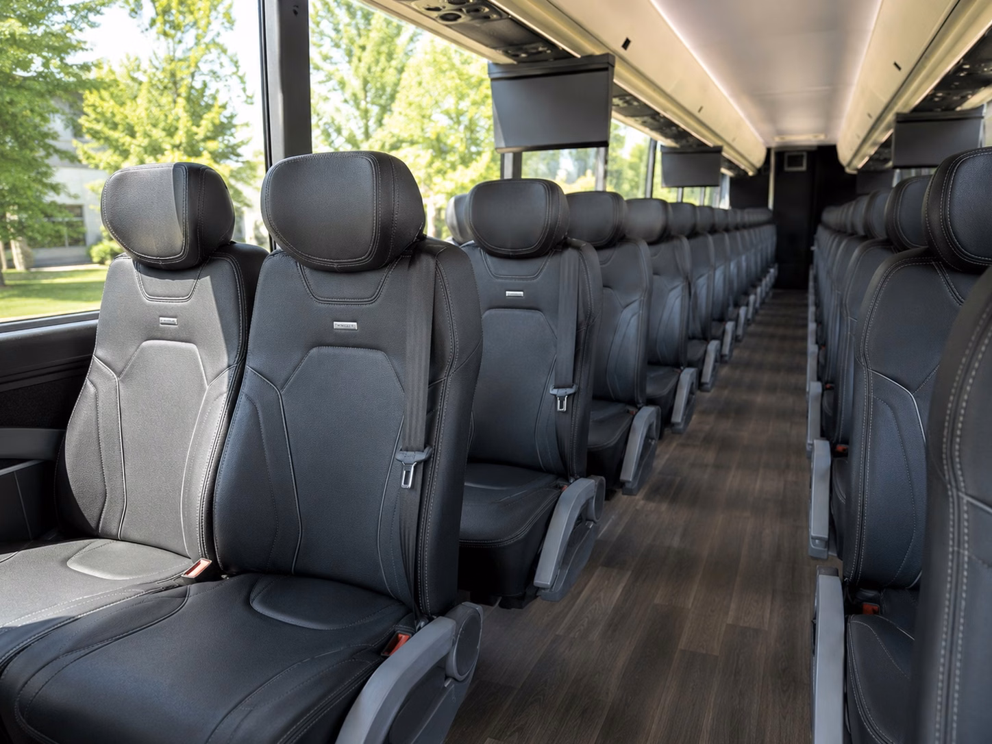 oklahoma aquarium and gilcrease museum charter bus rentals for tulsa students